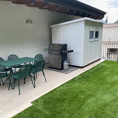Casa Franka Garda Lake View Тосколано Мадерно Екстериор снимка