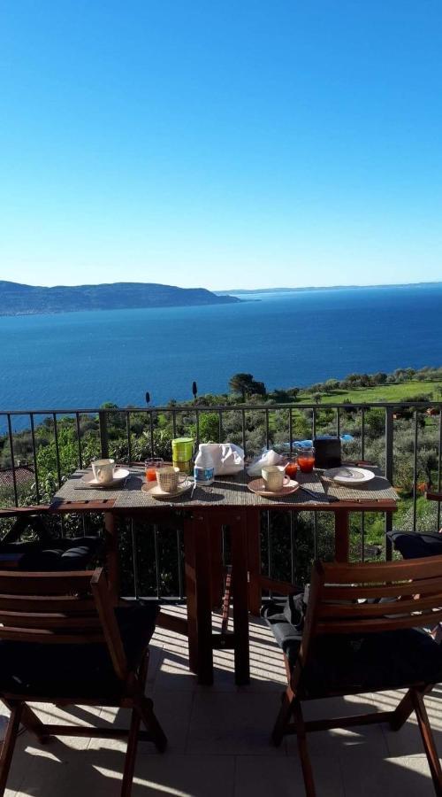 Casa Franka Garda Lake View Тосколано Мадерно Екстериор снимка